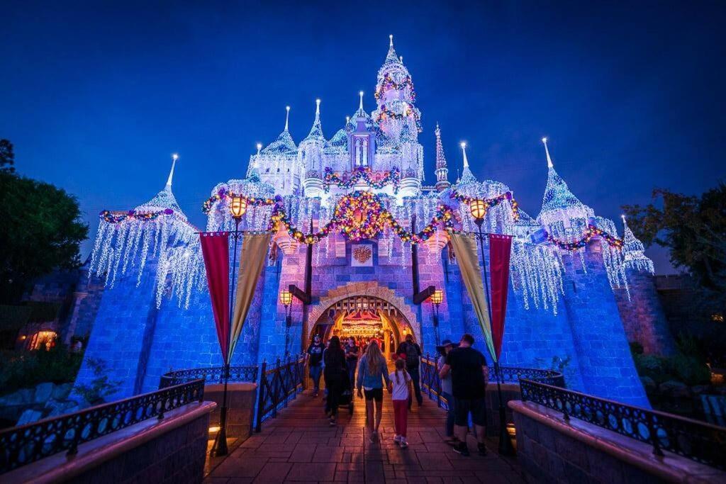 2 Miles To Disneyland -Free Parking! In Anaheim Ca Exterior foto